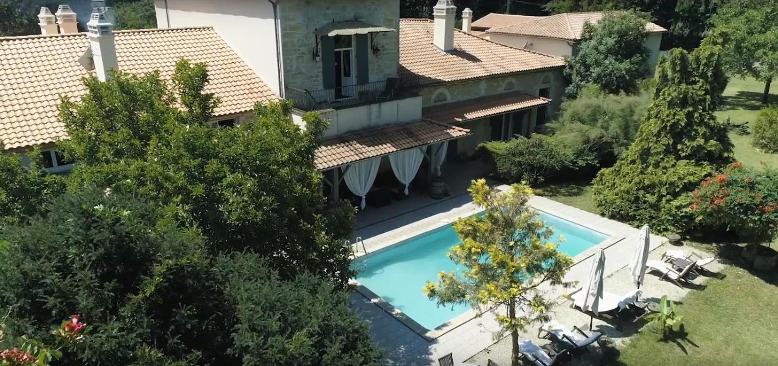 Chateau La Moune Montussan Exterior foto